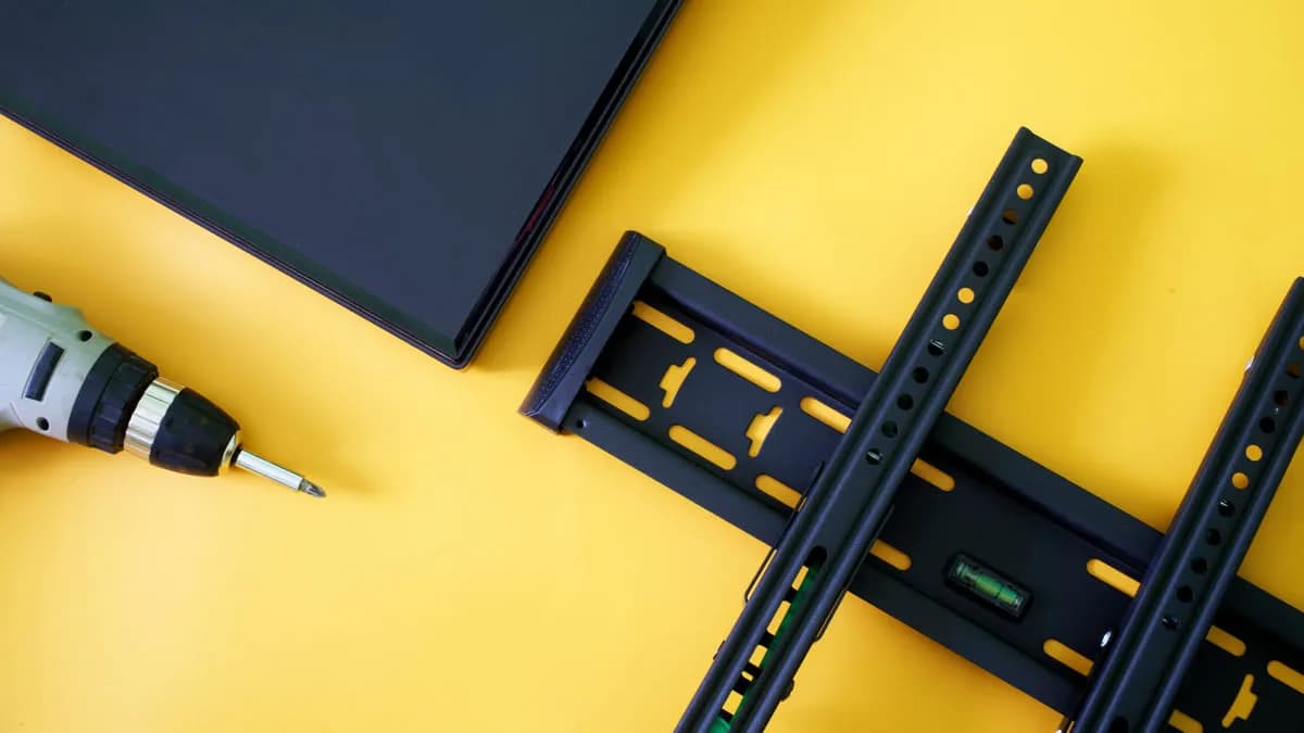 TV Installation & Wall Mounting in Singapore